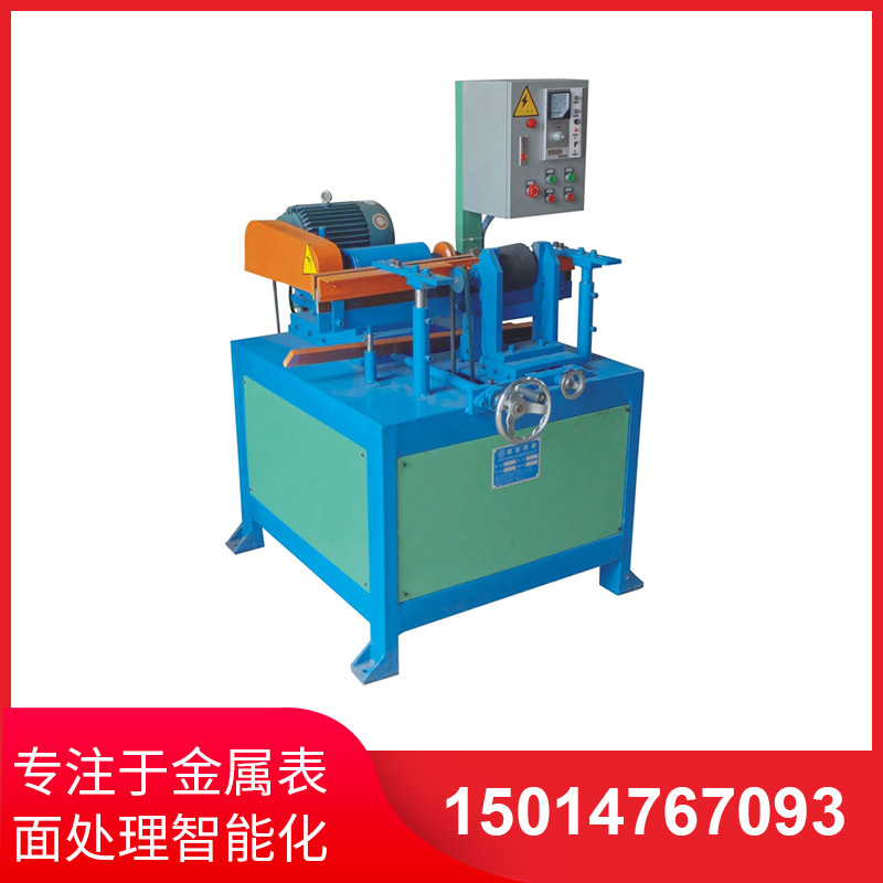 小(xiao)型圓筦抛光機實際(ji)撡(cao)作非常(chang)簡單